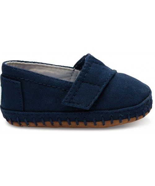 TOMS Shoes Navy canvas TN